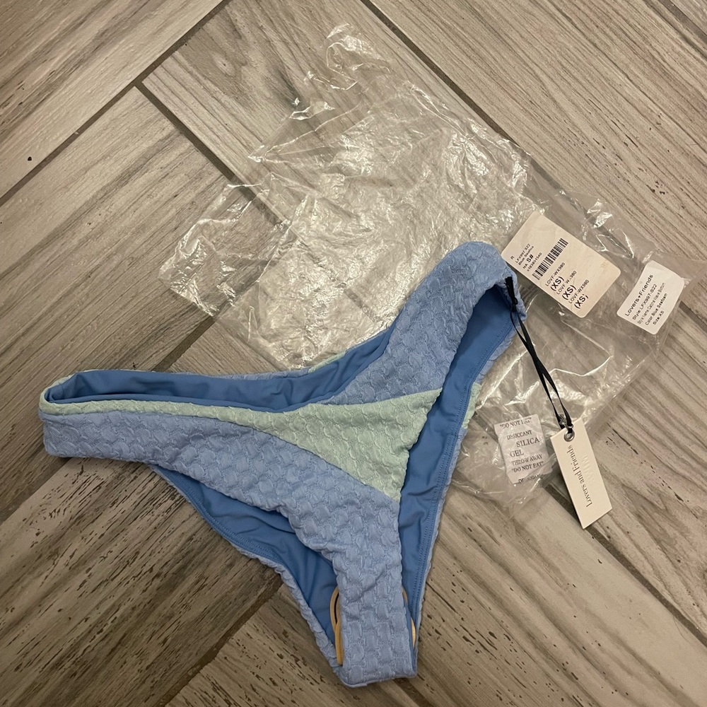LOVERS + FRIENDS TEXTURED WAVE BOTTOMS NWT - Picture 9 of 11